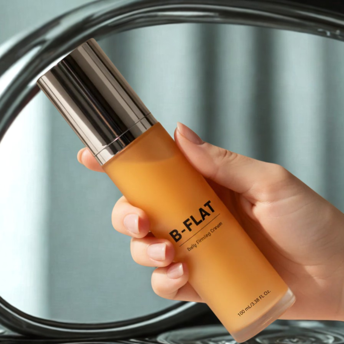 Bodevey  B-FLAT creme    Verstevigt de huid.